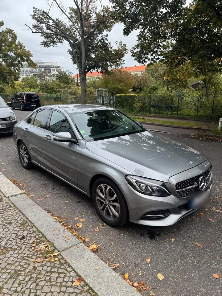 Mercedes-Benz C250