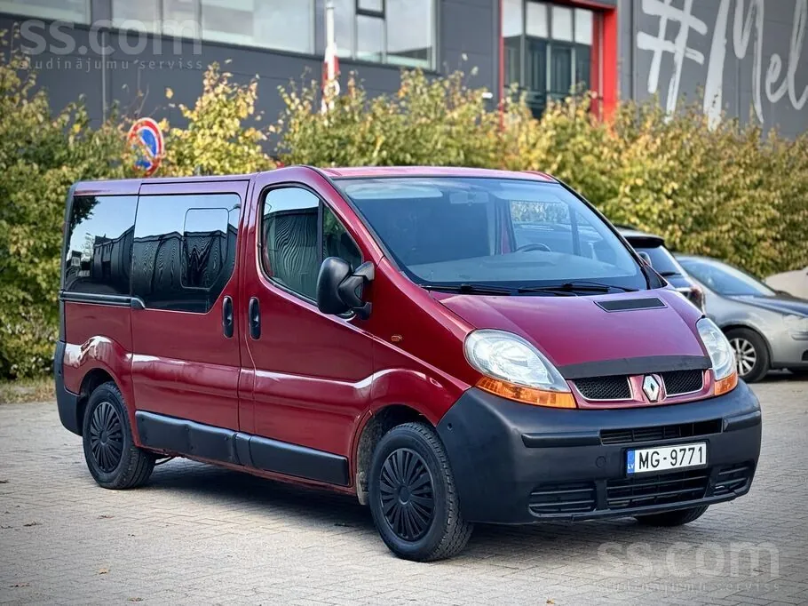 Renault Trafic 2004 photo 4