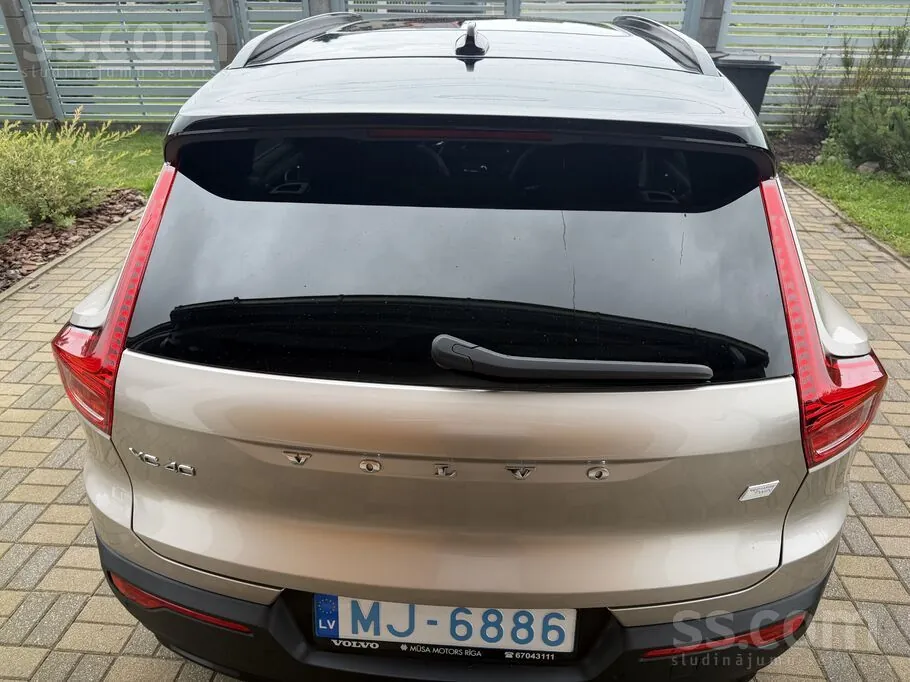 Volvo Xc40 2024 photo 4