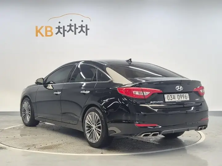 Hyundai Sonata 2016 photo 2
