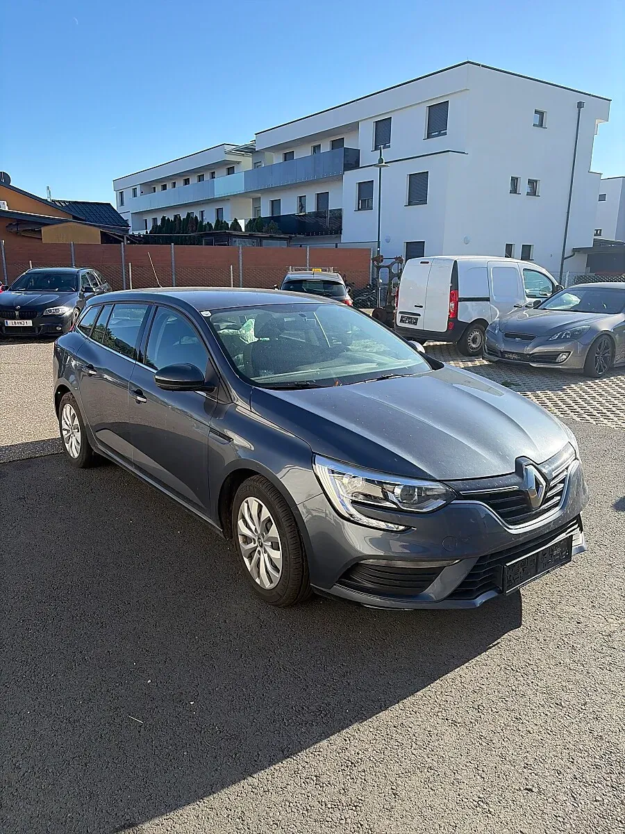 Renault Megane 2020 photo 3