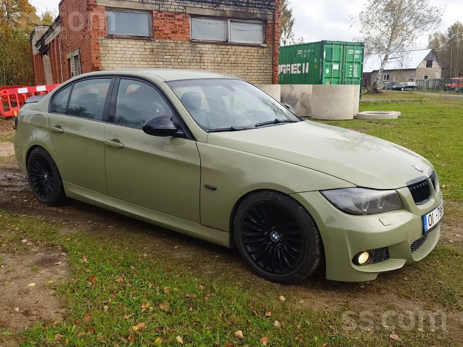 BMW 318 2008 photo 5