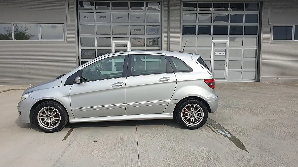 Mercedes-Benz B-Class 2008 photo 3