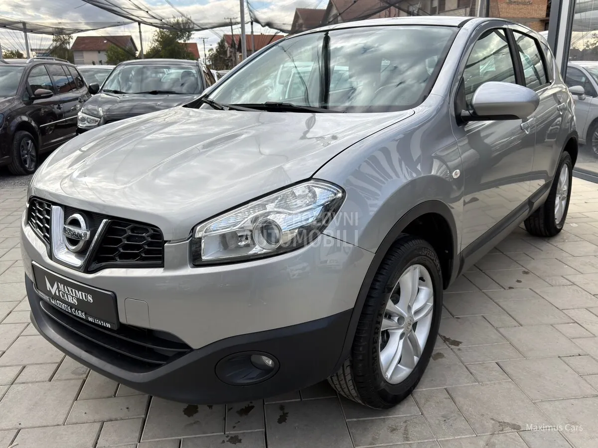 Nissan Qashqai 2012 photo 3