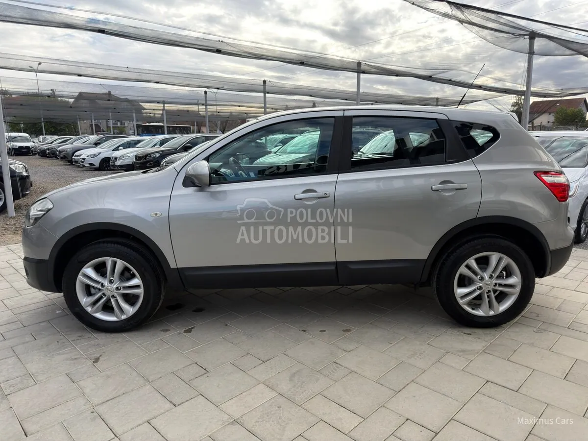 Nissan Qashqai 2012 photo 4