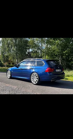 BMW 325I