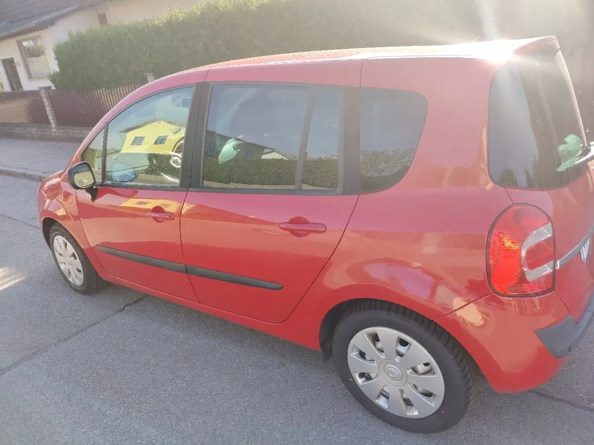 Renault Modus 2010 photo 3
