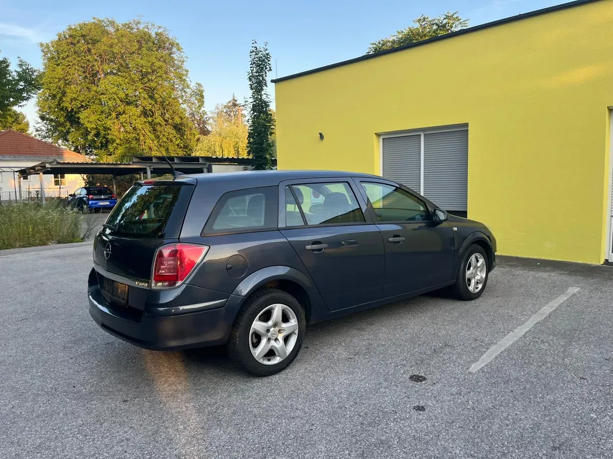 Opel Astra 2007 photo 3