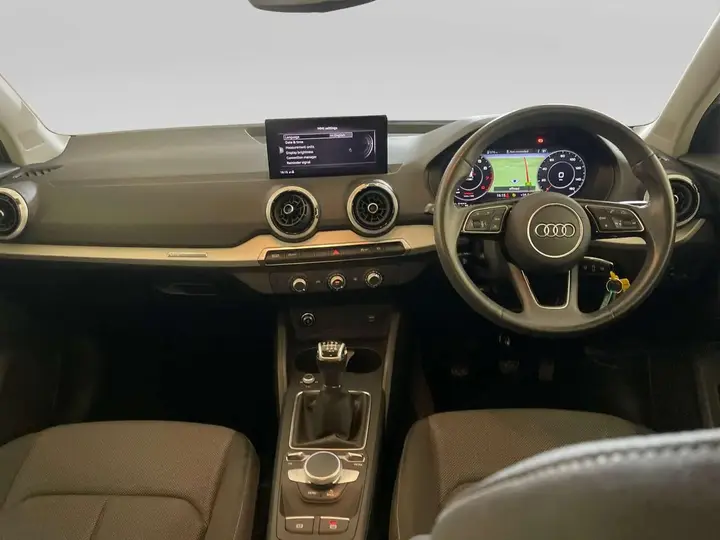 Audi Q2 2022 photo 3