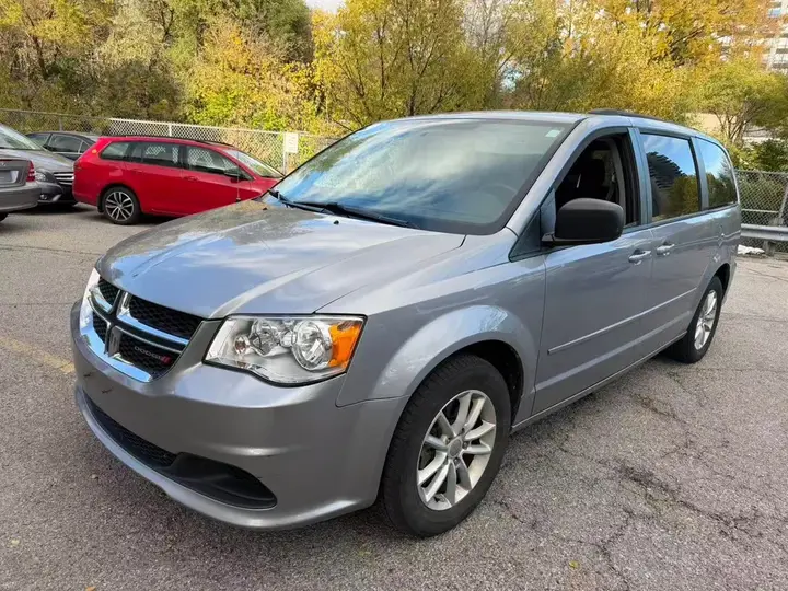 Dodge Grand Caravan 2016 photo 3