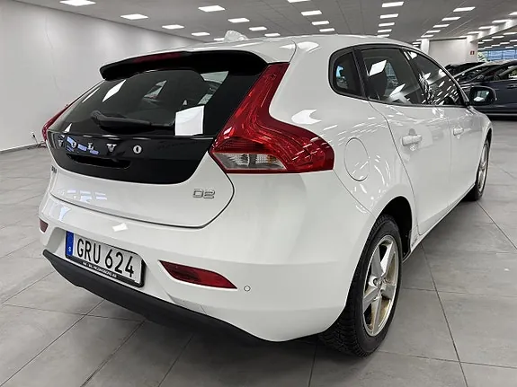 Volvo V40 2018 photo 3