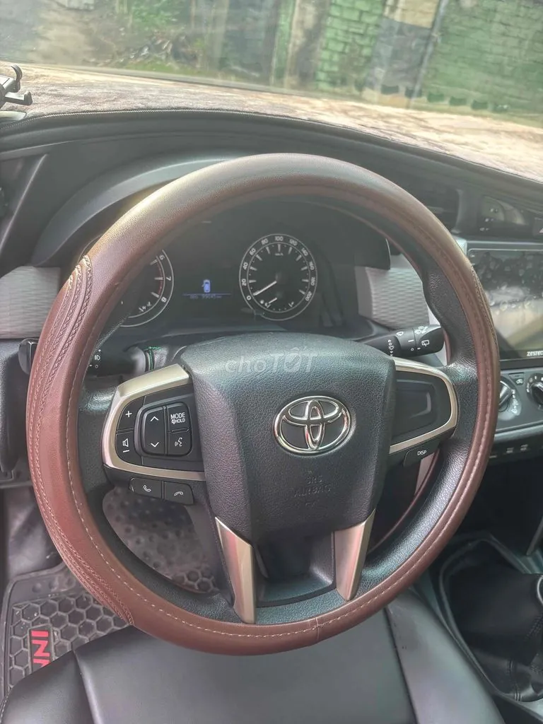 Toyota Innova 2018 photo 5