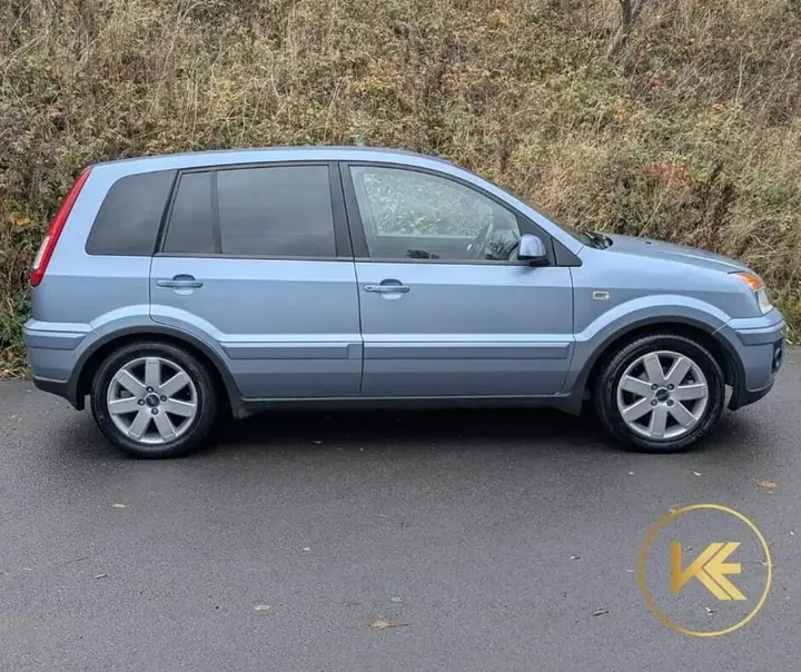 Ford Fusion 2006 photo 2