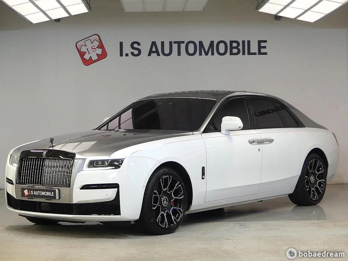 Rolls-Royce Ghost 2023 photo 2
