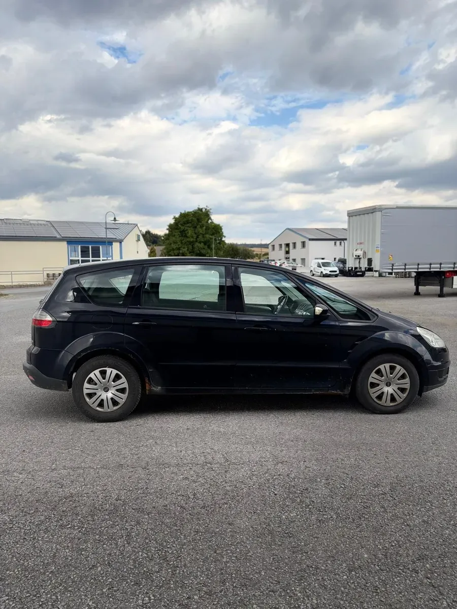 Ford S-Max 2006 photo 2