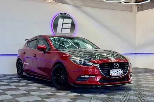 Mazda Axela