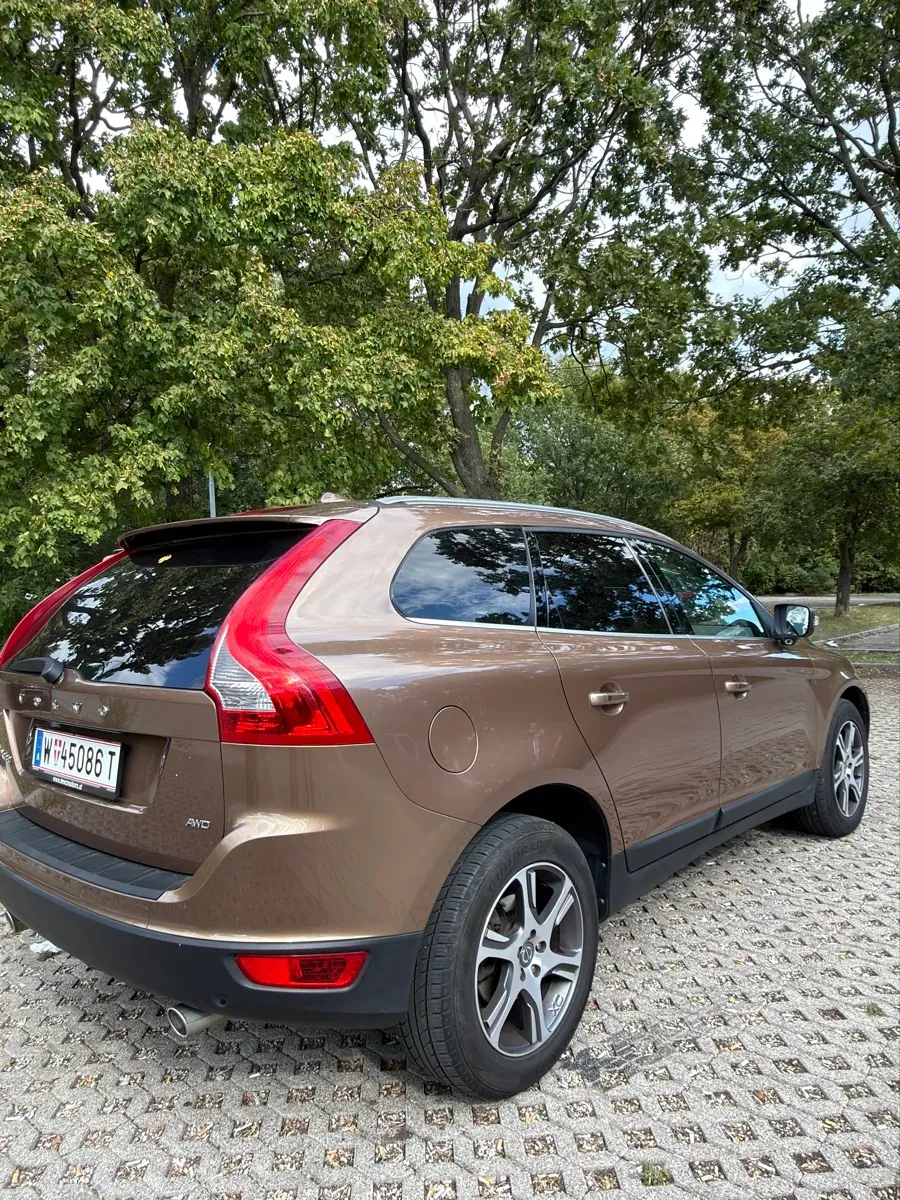 Volvo Xc60 2009 photo 2