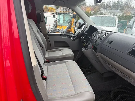 Volkswagen Transporter 2009 photo 5