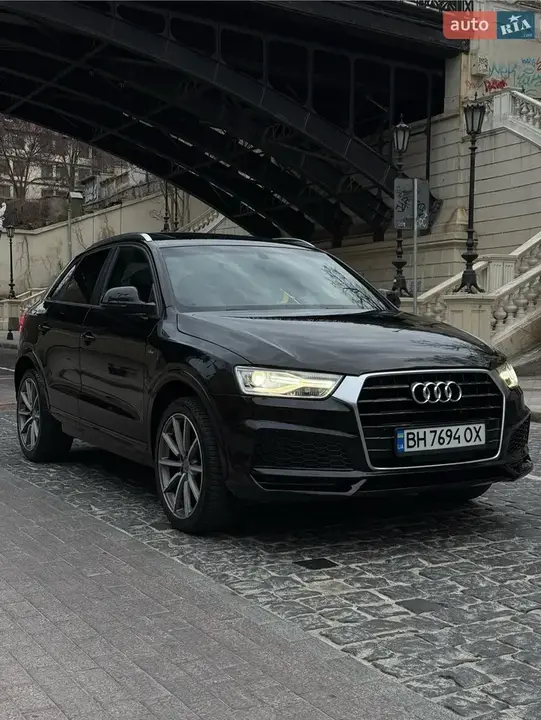 Audi Q3 2017 photo 3