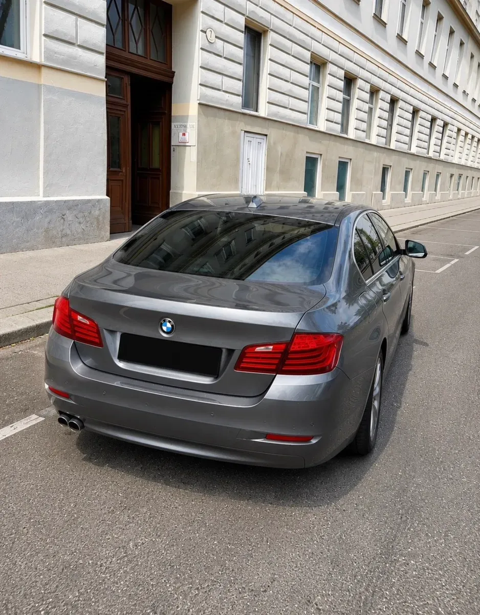 BMW 5 Series 2016 photo 3