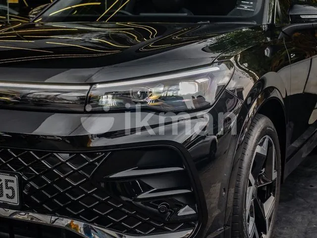 Volkswagen Tiguan 2025 photo 4