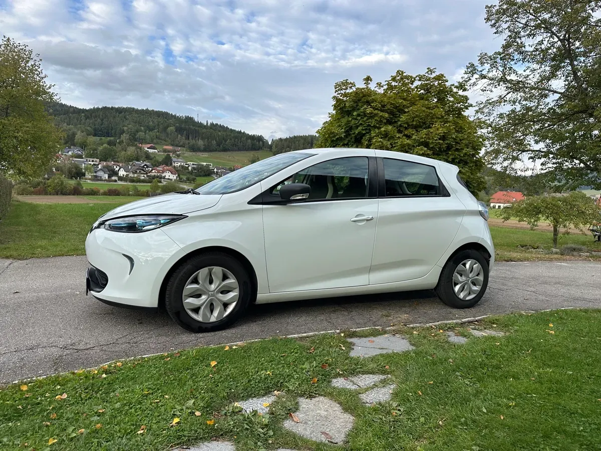 Renault Zoe 2018 photo 3
