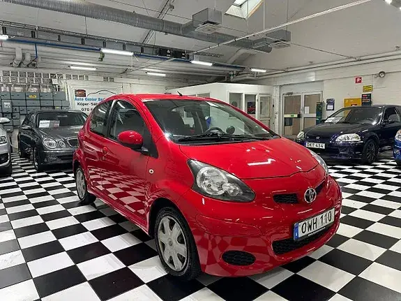 Toyota Aygo 2010 photo 2