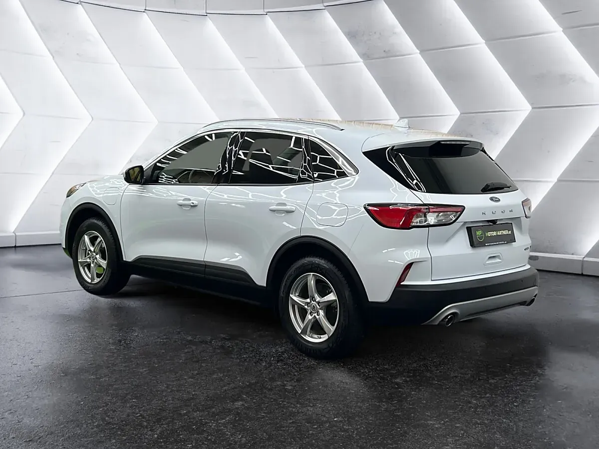 Ford Kuga 2024 photo 3