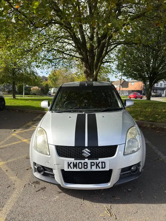 Suzuki Swift 2008 photo 2