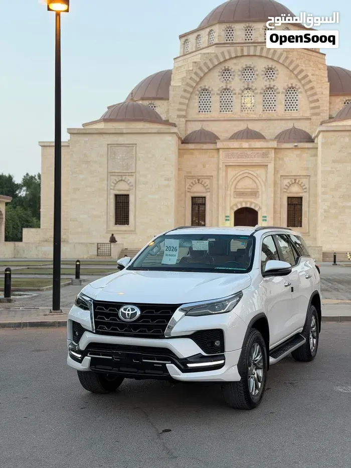Toyota Fortuner 2026 photo 2