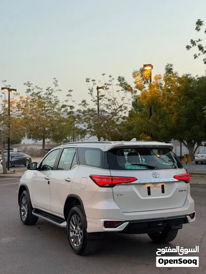Toyota Fortuner 2026 photo 4