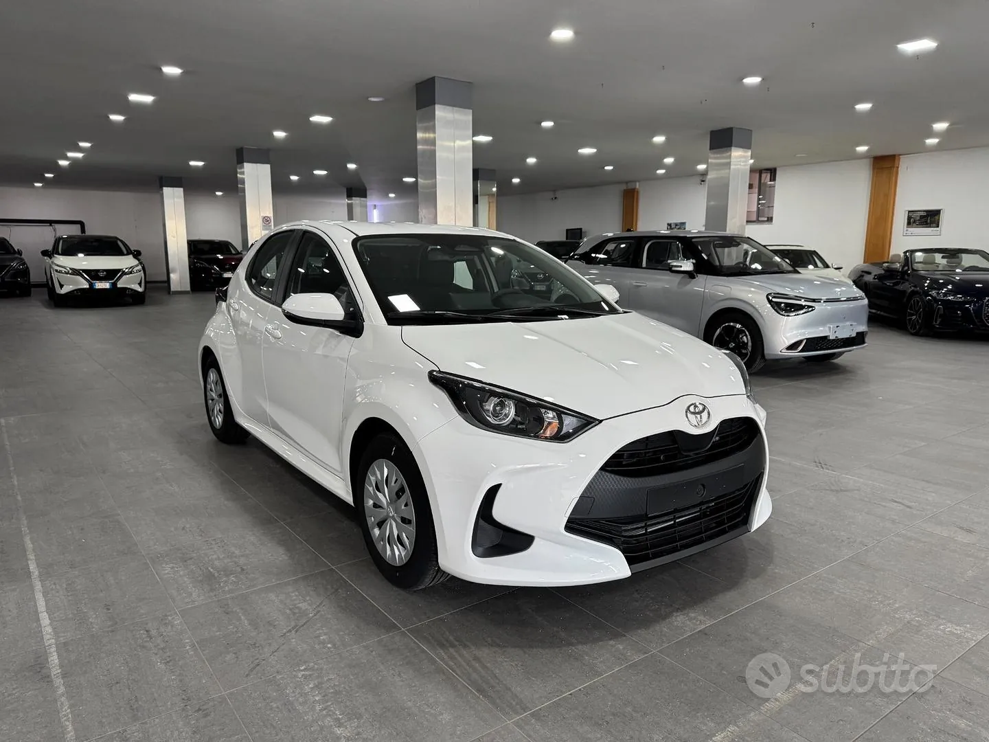 Toyota Yaris 2025 photo 2