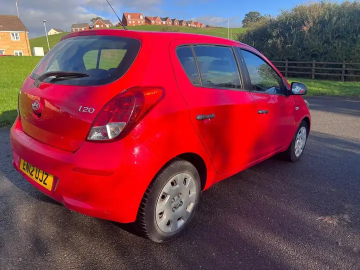 Hyundai I20 2012 photo 5