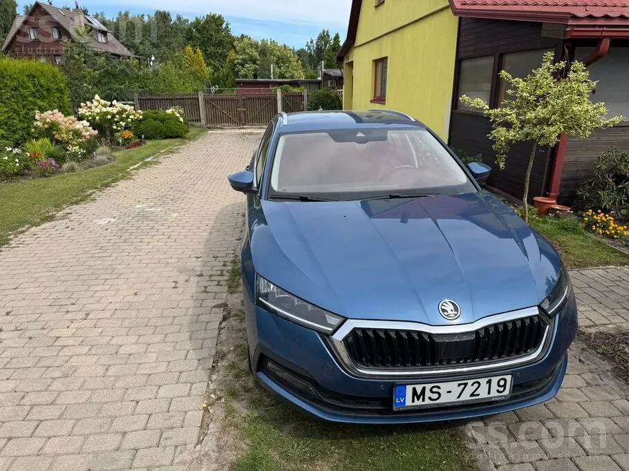 Skoda Octavia 2021 photo 2