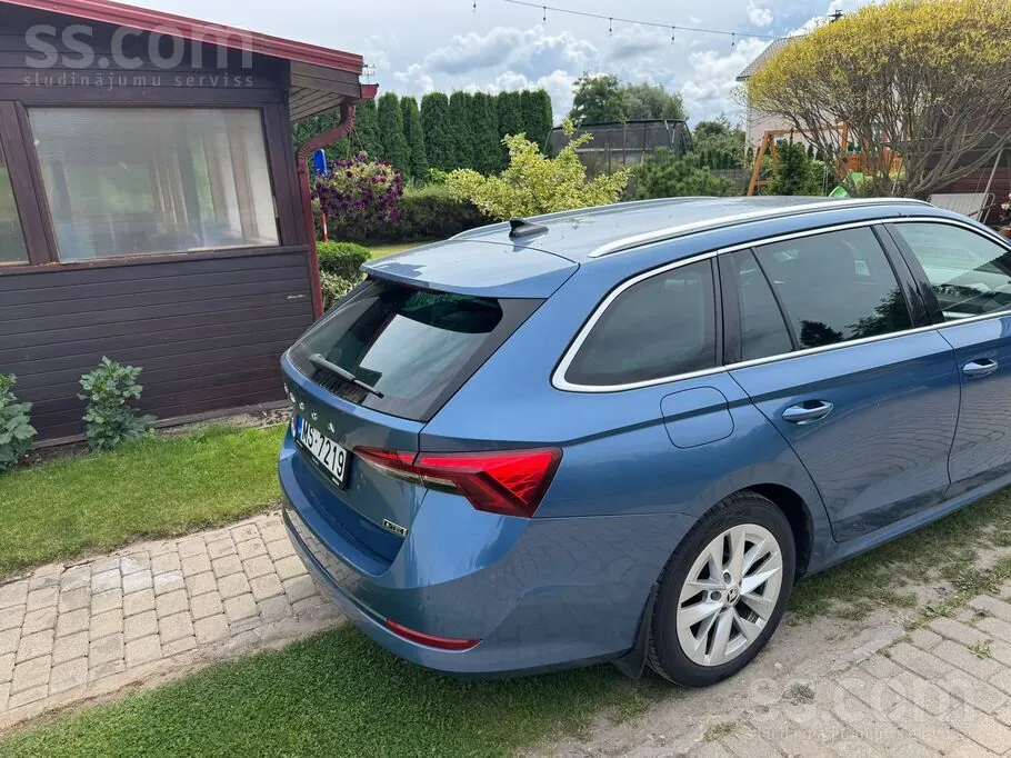 Skoda Octavia 2021 photo 4