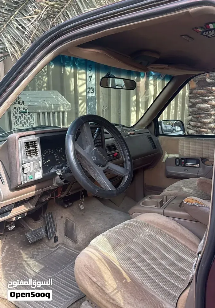 Chevrolet Suburban 1993 photo 4
