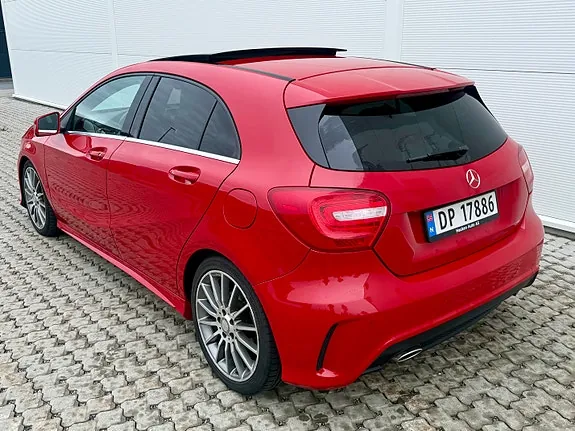 Mercedes-Benz A180 2013 photo 3