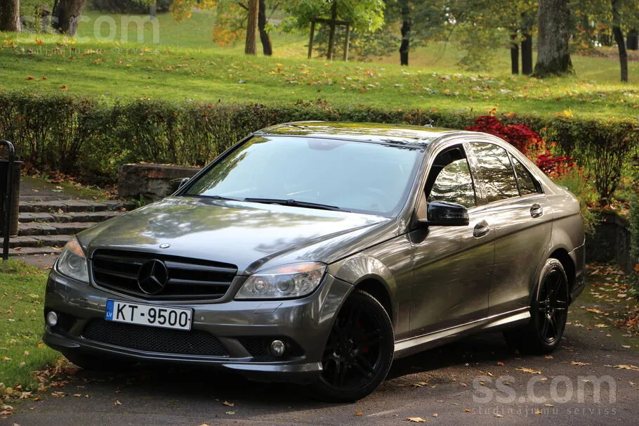 Mercedes-Benz C220 2007 photo 2