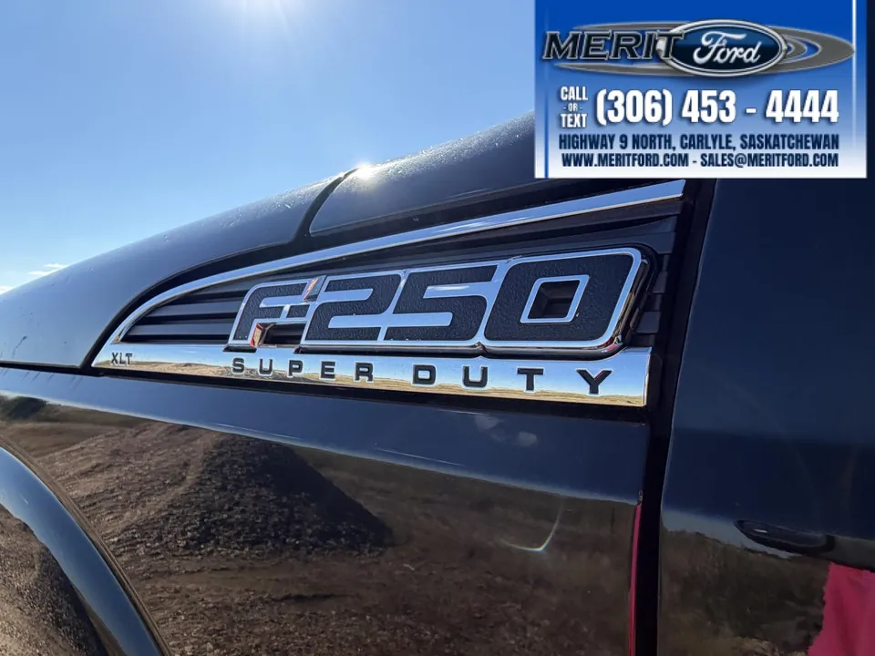 Ford Super Duty F-250 2012 photo 4