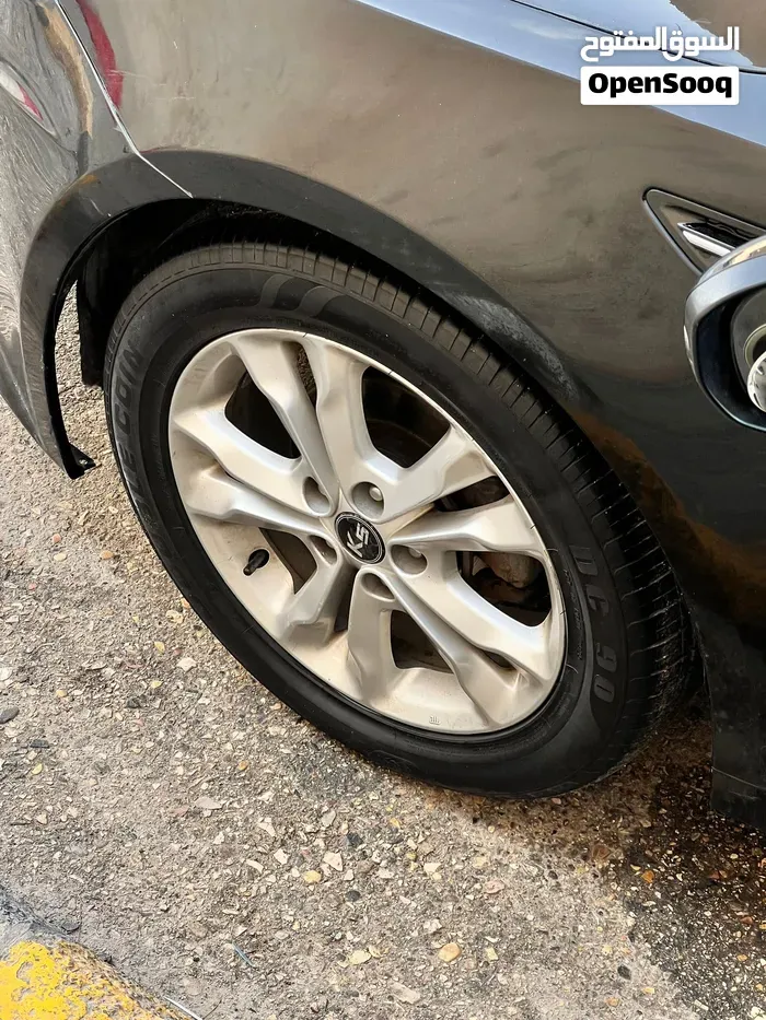 Kia K5 2012 photo 4
