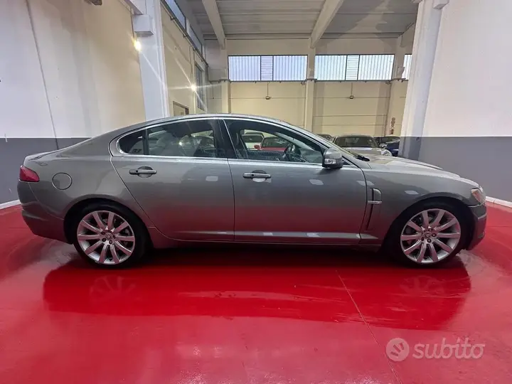 Jaguar Xf 2008 photo 4