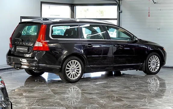 Volvo V70 2008 photo 4