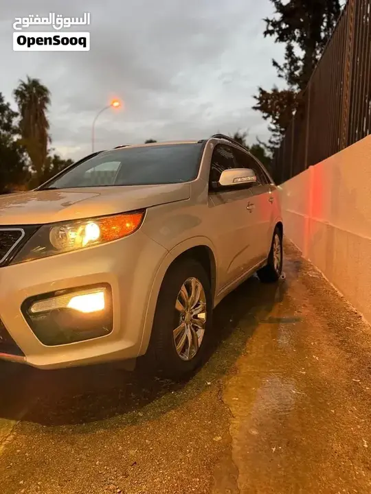 Kia Sorento 2013 photo 2