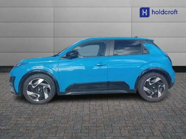Nissan Micra 2026 photo 4