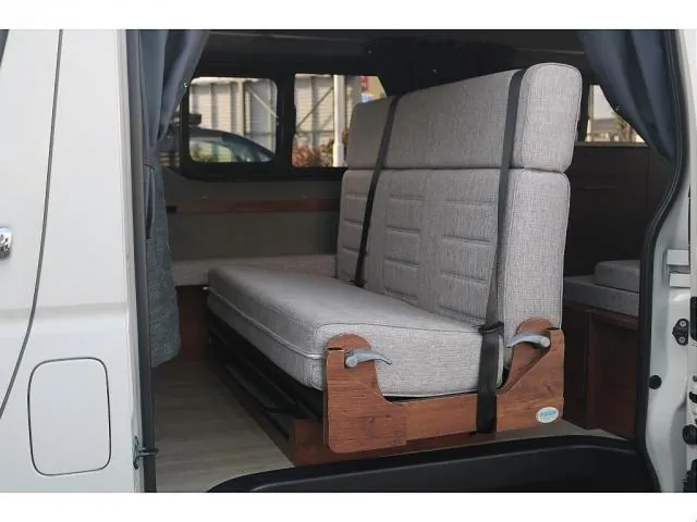 Toyota Hiace 2020 photo 4