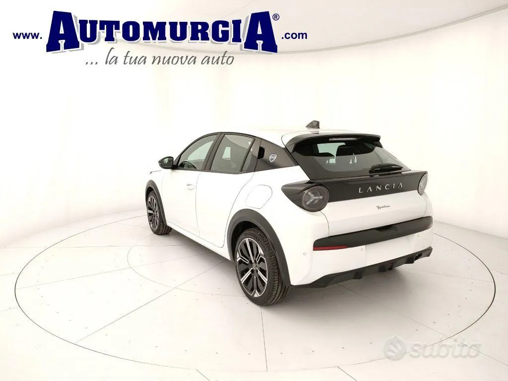 Lancia Ypsilon 2023 photo 3