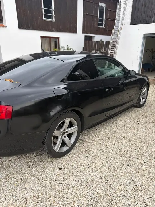 Audi A5 2010 photo 3