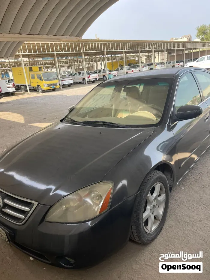 Nissan Altima 2005 photo 2