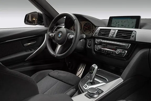 BMW 330E 2017 photo 3