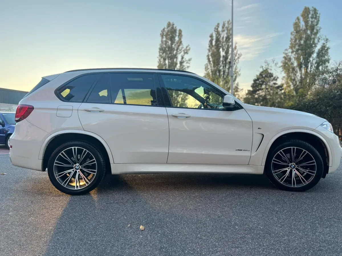 BMW X5 2018 photo 2